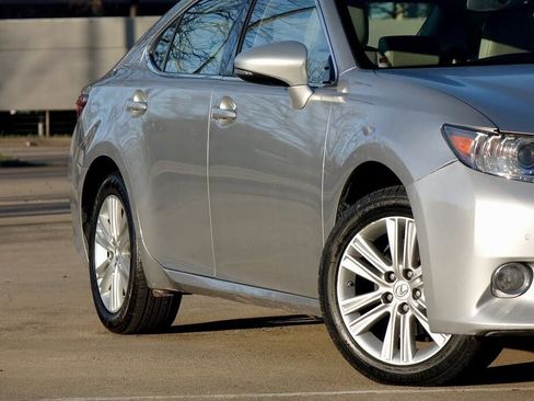 Used 2014 Lexus ES 350 image 19