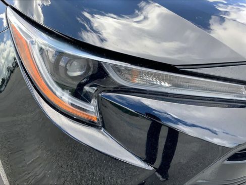 Used 2023 Toyota Corolla LE FWD image 27