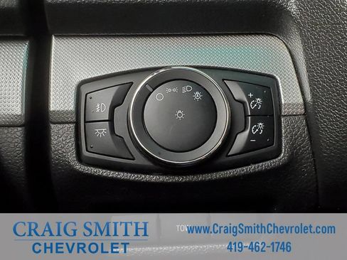 Used 2015 Ford Explorer XLT w/ Equipment Group 202B AWD/4WD image 21