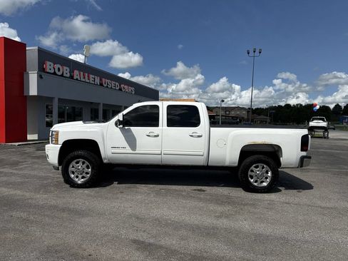 Used 2012 Chevrolet Silverado 2500 LT w/ Z71 Appearance Package AWD/4WD image 3