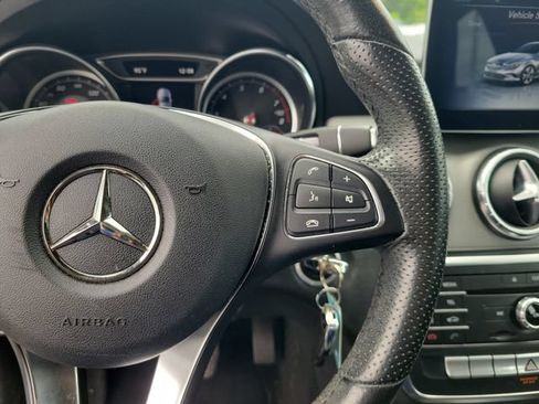 Used 2019 Mercedes-Benz CLA 250 4MATIC image 29