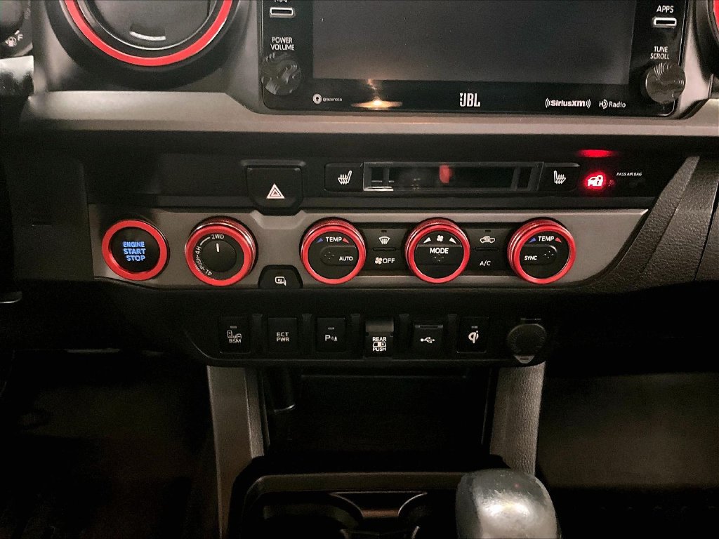 Used 2021 Toyota Tacoma TRD Sport w/ TRD Premium Sport Package AWD/4WD image 16