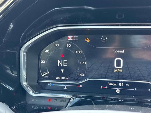 Used 2024 GMC Sierra 1500 SLT w/ SLT Premium Package image 21