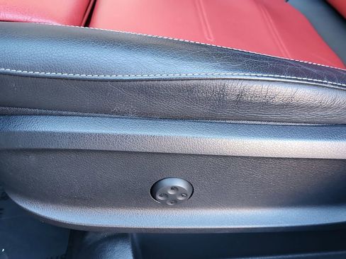 Certified 2022 Mercedes-Benz GLB 250 4MATIC image 23