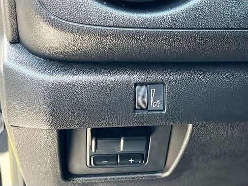 Used 2025 Chevrolet Colorado Trail Boss AWD/4WD image 10
