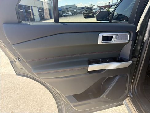 Used 2023 Ford Explorer Timberline w/ Timberline Technology Package AWD/4WD image 18