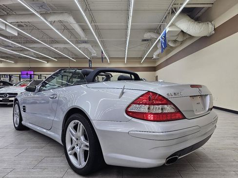 Used 2008 Mercedes-Benz SL 550 image 9