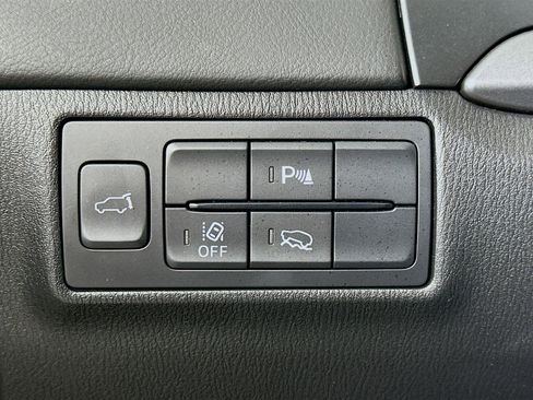 Used 2022 MAZDA CX-9 Touring Plus image 17