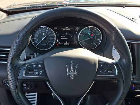 Used 2022 Maserati Levante Modena image 23