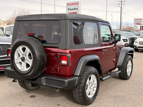 Used 2021 Jeep Wrangler Sport image 5