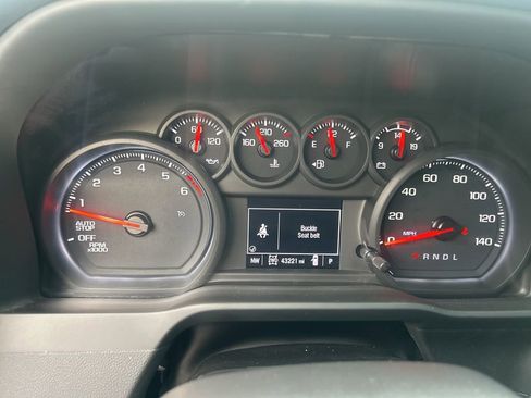 Used 2023 Chevrolet Silverado 1500 Custom Trail Boss w/ LPO, Dark Essentials Package image 16