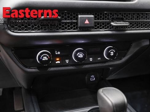 Used 2025 Honda HR-V LX image 19