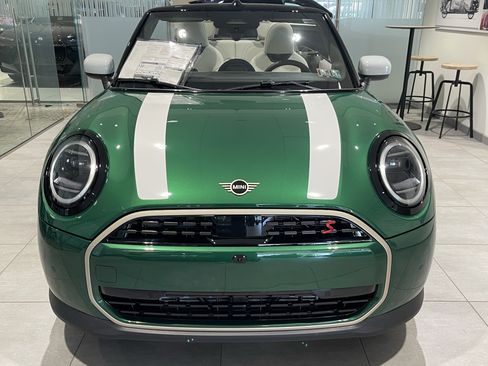 New 2026 MINI Cooper S FWD image 2