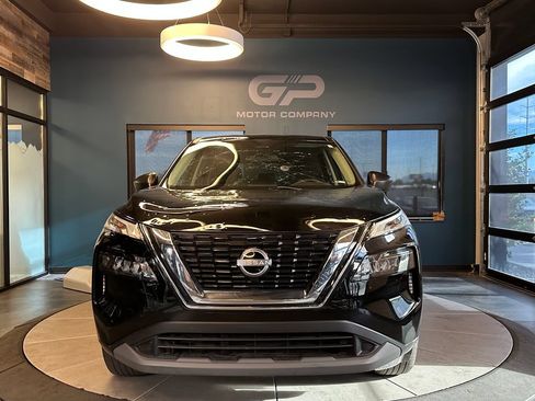 Used 2023 Nissan Rogue S AWD/4WD image 8