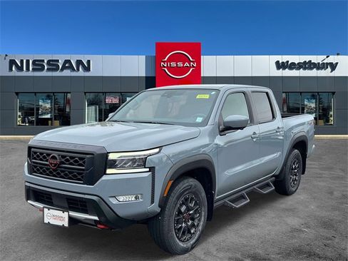 Used 2022 Nissan Frontier PRO-4X w/ Pro-4X Premium Package image 4