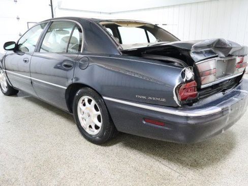 Used 2001 Buick Park Avenue w/ Prestige Pkg image 3