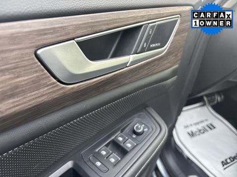 Used 2024 Volkswagen Atlas SEL Premium R-Line image 14