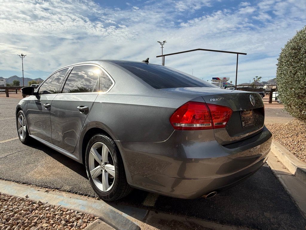 Used 2014 Volkswagen Passat 2.5 SE FWD image 6