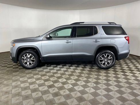 Used 2023 GMC Acadia SLE w/ Driver Convenience Package AWD/4WD image 4
