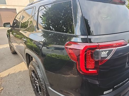 Used 2022 GMC Acadia AT4 w/ Technology Package AWD/4WD image 5