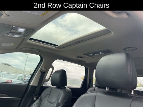 Used 2021 Kia Telluride EX w/ EX Premium Package image 16