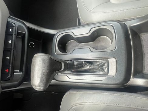 Used 2019 Chevrolet Colorado W/T w/ WT Convenience Package AWD/4WD image 24