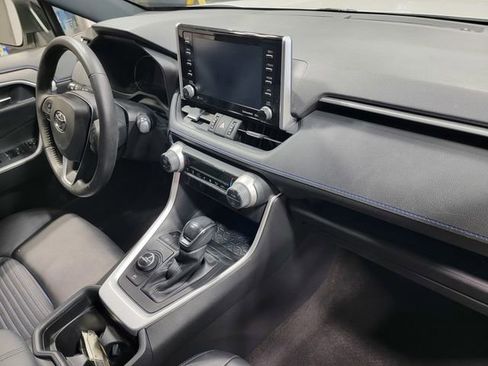 Used 2021 Toyota RAV4 XSE w/ XSE Grade Weather Package AWD/4WD image 17