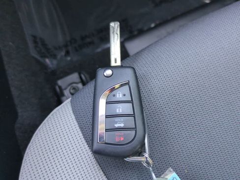 Certified 2023 Toyota Corolla LE image 25