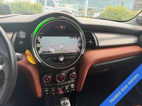 Used 2019 MINI Cooper S w/ Driver Assistance Package FWD image 16