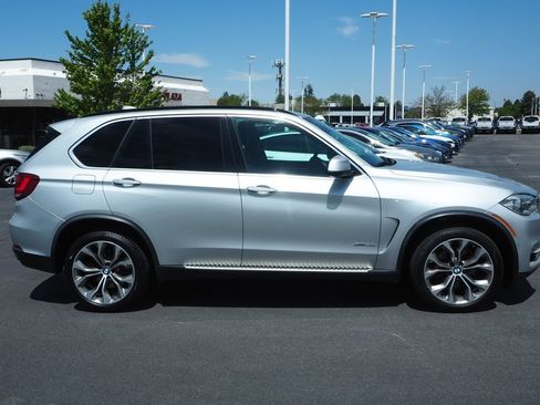 Used 2016 BMW X5 xDrive50i AWD/4WD image 8