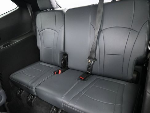 Used 2023 Buick Enclave Essence w/ Experience Buick Package image 30