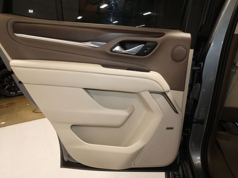 Used 2021 GMC Yukon Denali w/ Denali Ultimate Package image 23