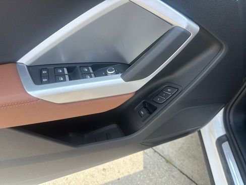 New 2025 Audi Q3 2.0T Premium image 12