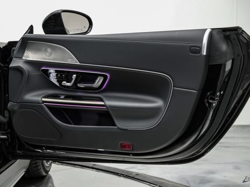 Used 2022 Mercedes-Benz SL 55 AMG 4MATIC image 90