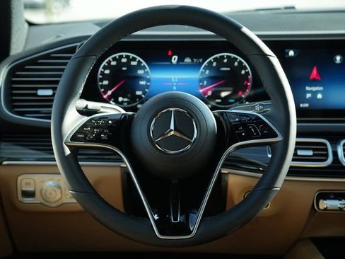 Certified 2026 Mercedes-Benz GLE 450 4MATIC image 21