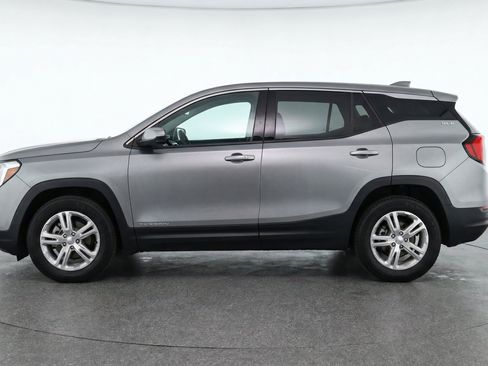 Used 2024 GMC Terrain SLE FWD image 5