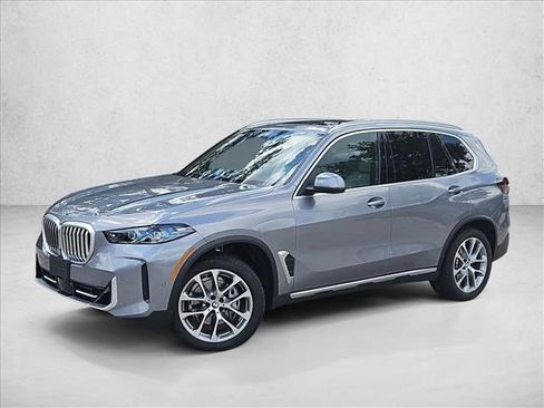 Used 2026 BMW X5 sDrive40i image 1