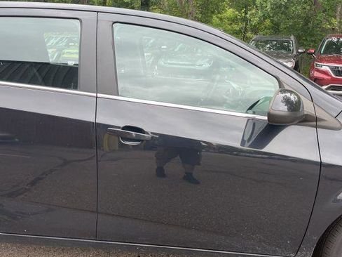 Used 2013 Chevrolet Sonic LT w/ Wheels and Fog Lamp Package image 12