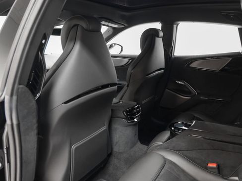 Certified 2023 Ferrari Purosangue AWD/4WD image 80