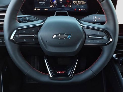 Used 2026 Chevrolet Traverse RS image 16