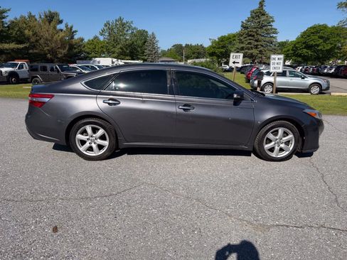 Used 2014 Toyota Avalon XLE FWD image 6