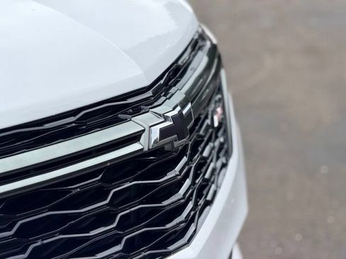 Used 2023 Chevrolet Equinox RS w/ LPO, Floor Liner Package FWD image 30