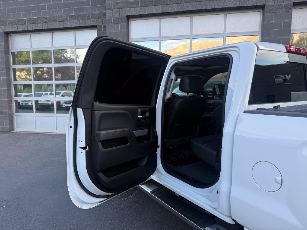 Used 2019 Chevrolet Silverado 2500 LTZ w/ Z71 Package, Off-Road AWD/4WD image 33