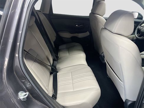 Used 2024 Honda HR-V EX-L image 26