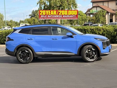 New 2026 Kia Sportage EX w/ EX Panorama Roof Package FWD image 3