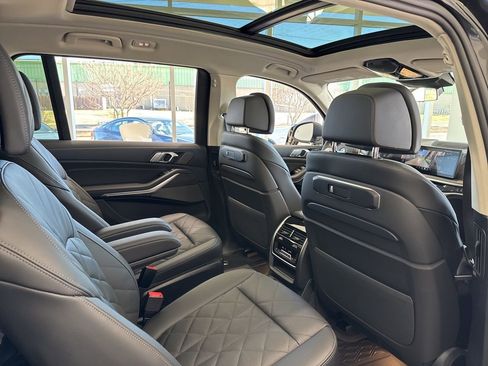 New 2026 BMW X7 xDrive40i image 53