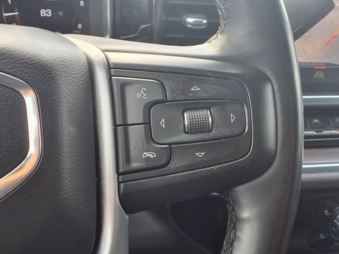 Used 2024 GMC Sierra 1500 SLT image 15