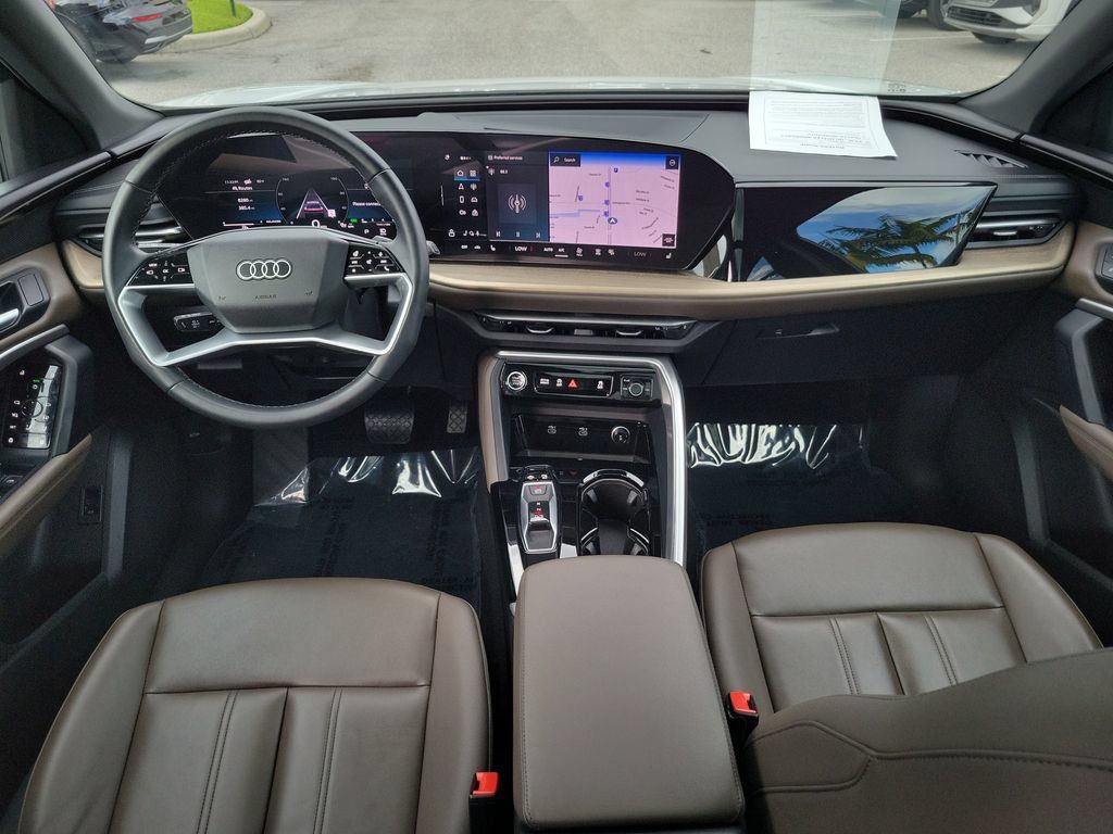 Certified 2025 Audi Q5 Premium w/ Convenience Package AWD/4WD image 23