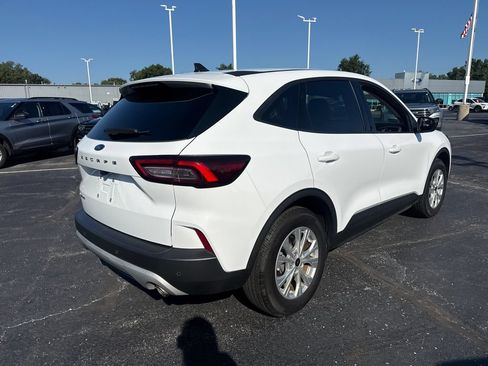 Used 2025 Ford Escape Active w/ Tech Pack #1 FWD image 6