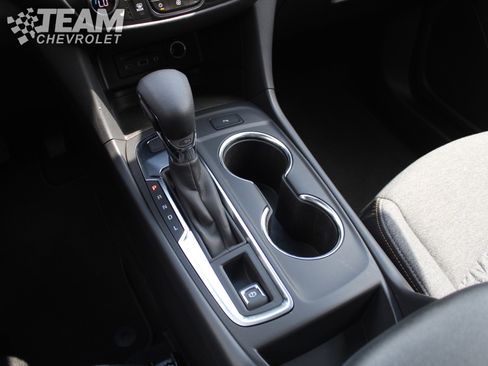 Certified 2024 Chevrolet Equinox LT image 18